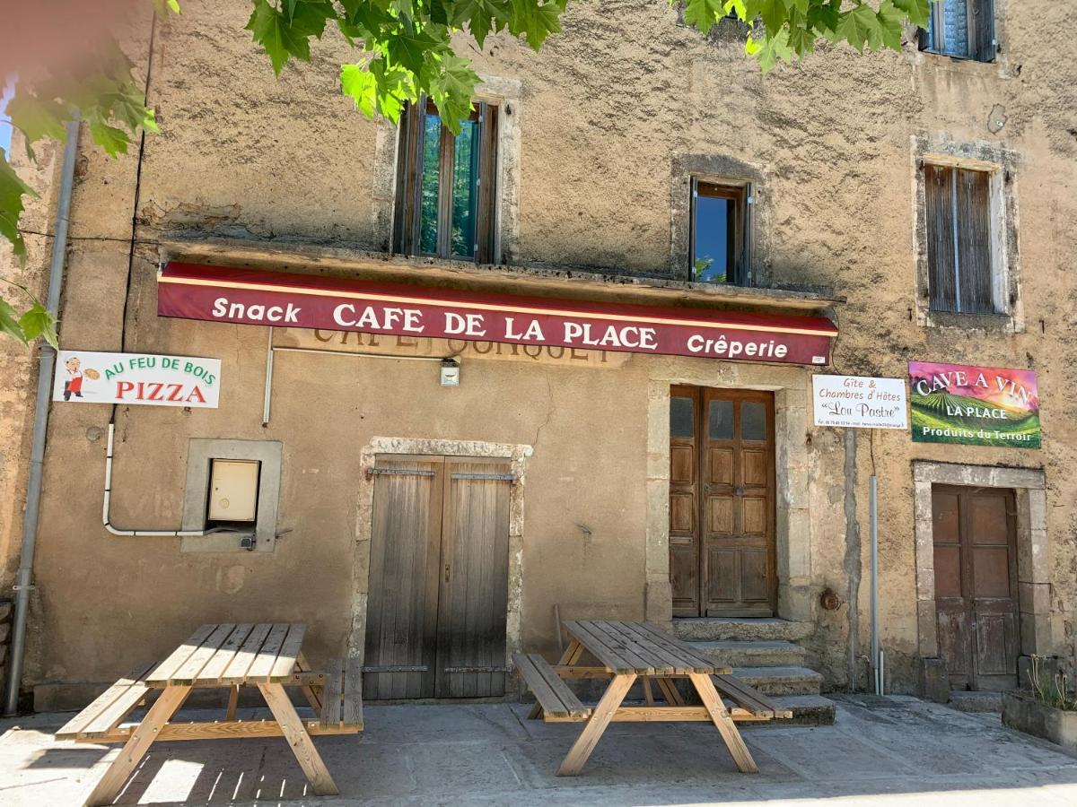 Cafe De La Place Gite & Chambres D'Hotes "Lou Pastre" Lanuejols  Luaran gambar
